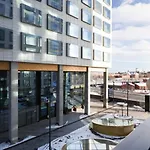 Fredika, Modern 1br,tripla Pasila Prime Location, Gym, Parking, Train Station Near Helsinki