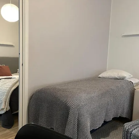 Fredika, Modern 1br,tripla Pasila Prime Location, Gym, Parking, Train Station Near Apartment *