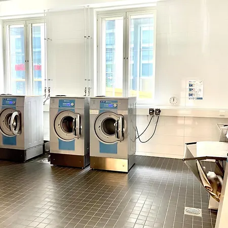 Fredika, Modern 1br,tripla Pasila Prime Location, Gym, Parking, Train Station Near * هلسنكي