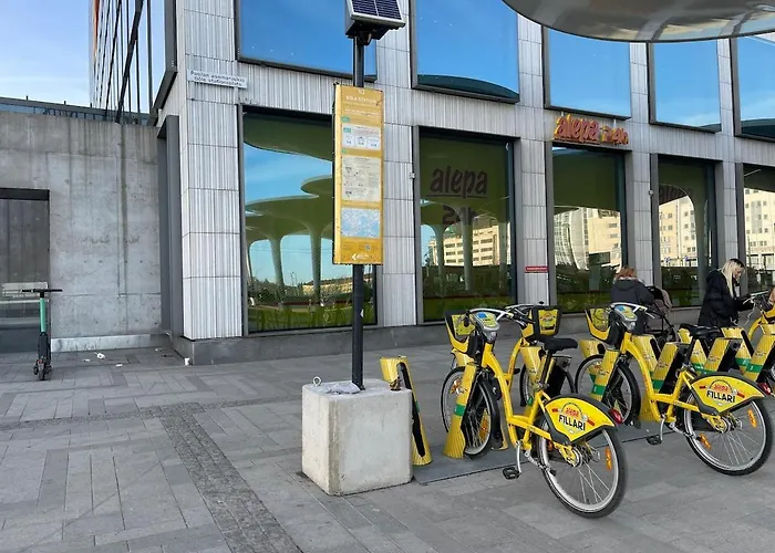 Fredika, Modern 1br,tripla Pasila Prime Location, Gym, Parking, Train Station Near *